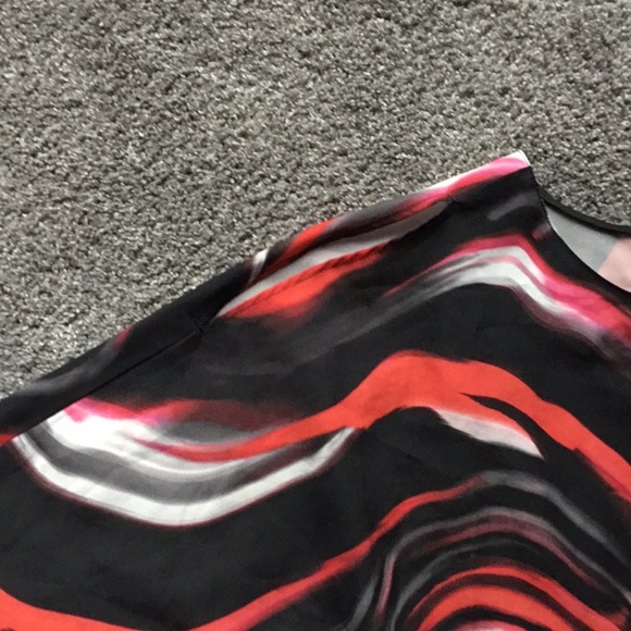 Calvin Klein Black and White Asymmetrical 3/4 Sleeve Blouse - Picture 5 of 6